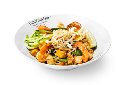 Пад Тай с королевскими креветками