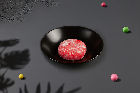 Моти красная вишня