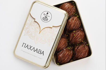 Мидии Дубайские шоколадные с фисташками подарочный набор