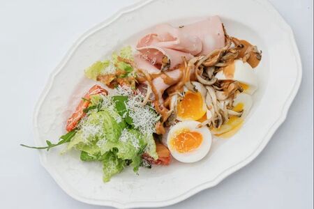 Завтрак Птицы с мортаделлой 