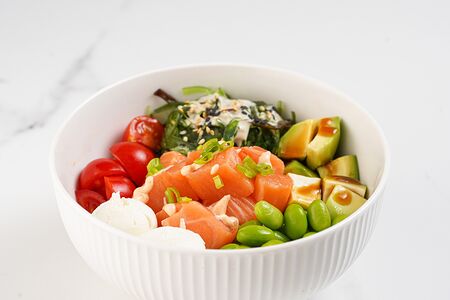 Поке с копчёным лососем