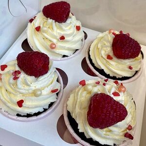 Капкейки Вишня-шоколад набор (4 шт.)