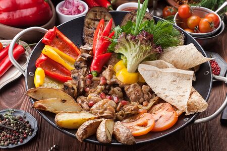 Садж по-восточному из курицы