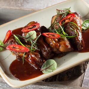 Куриные крылышки в остром соусе