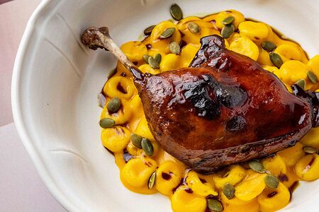 Утка конфи с ньокками из тыквы