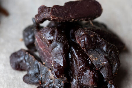 Сыровяленая оленина