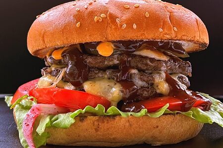 Тройной чизбургер Супер-Сфинкс