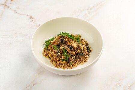 Гречка с грибами и луком