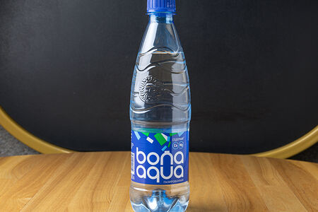 Бонаква газированная