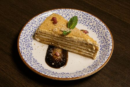 Торт Медовик