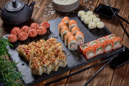 Сет Колизей