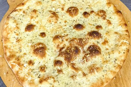 Фокачча с моцареллой