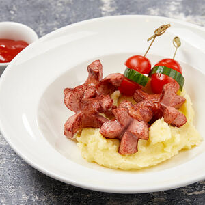 Осьминожки с кетчупом и картофельным пюре