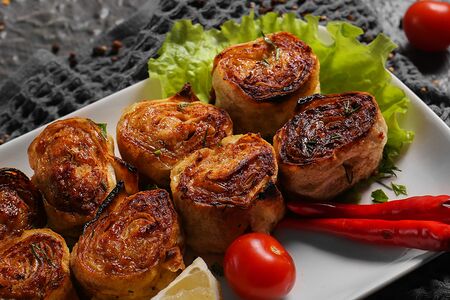 Мясные роллы с говядиной 