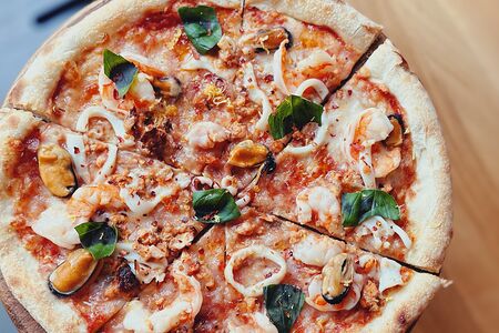 Пицца с морепродуктами