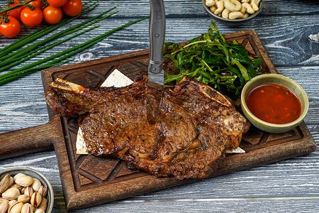 Стейк из говяжьей корейки