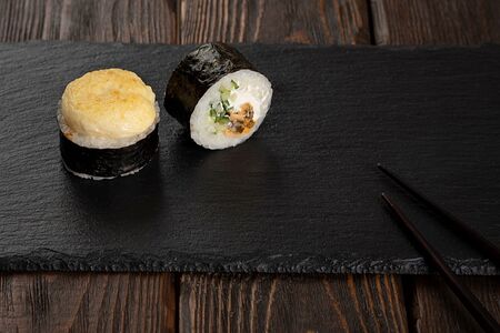 Запеченный с мидиями 