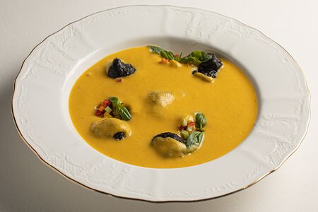 Гаспаччо с креветками попкорн