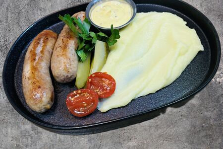 Колбаски свиные 