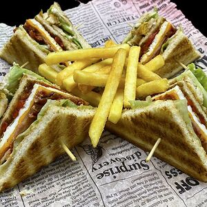 Клаб-сэндвич с курицей