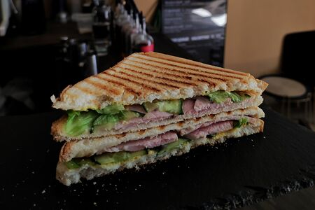 Сэндвич с бужениной 