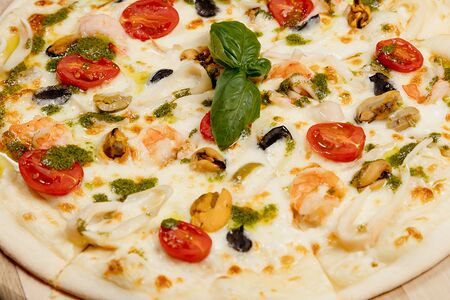 С морепродуктами (30 см)