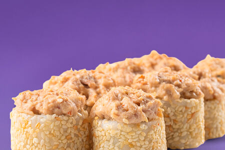 Ролл с курицей терияки