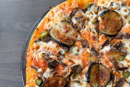 Пицца с говядиной