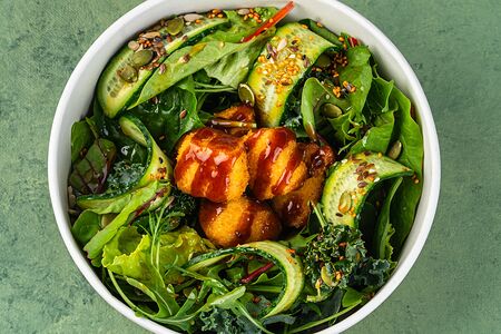 Зеленый болл с цыпленком Кацу 