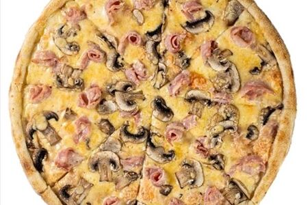 Мини-пицца с ветчиной и грибами