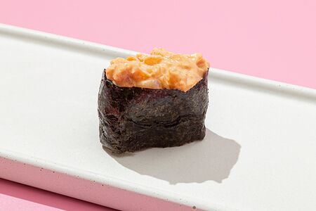 Суши спайси креветка