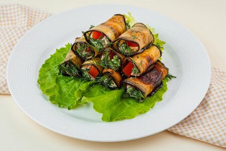 Рулетики из баклажанов