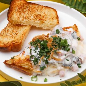 Омлет с грибами и ветчиной