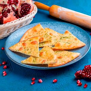 Фокачча с базиликом