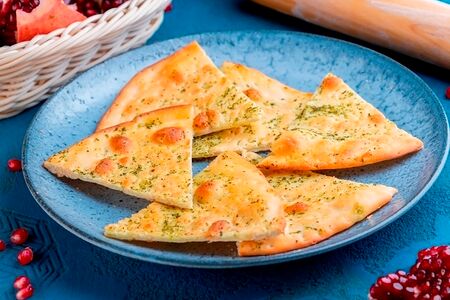 Фокачча с базиликом