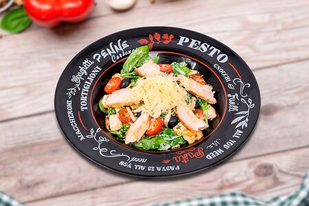 Салат Цезарь с курицей