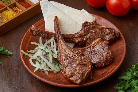 Шашлык из баранины корейки