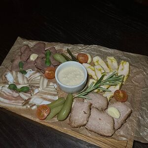 Мясная нарезка 