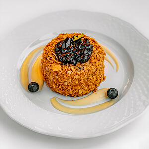 Пирог из жимолости