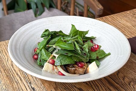 Салат по мотивам Грузии 