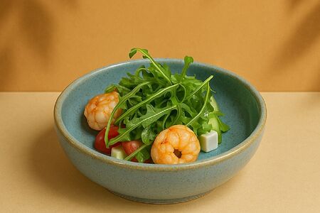 Летний салат с креветкой