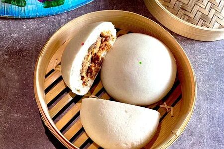 Banh bao ким чи и говядина