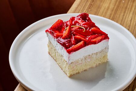 Торт Трес-лечес