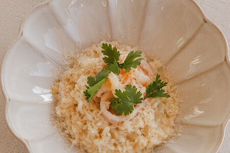 Ризотто с кальмаром и креветкой
