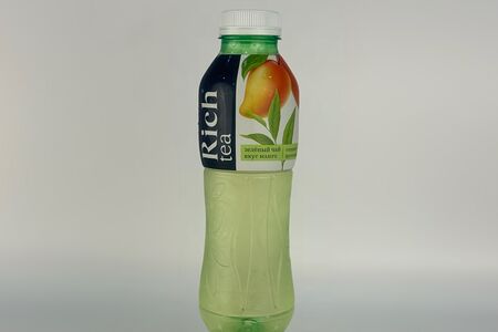 Холодный чай Rich зеленый со вкусом манго