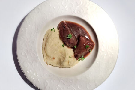 Говяжьи щеки с пюре