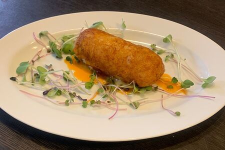 Рулетки куриные с ветчиной и сыром