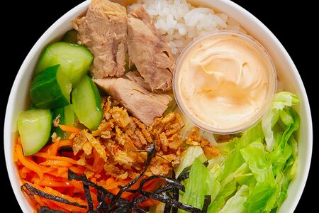 Боул с тунцом