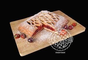 Пирог с клубникой и апельсином мини