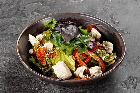 Салат с кавказским песто 